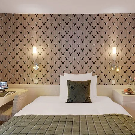 Morosani Posthotel Hotel 4*