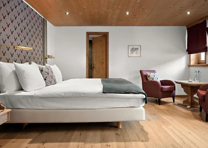 Morosani Posthotel 4* دافوس