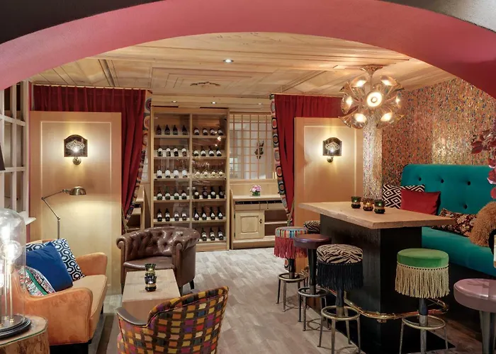 Otel Morosani Posthotel