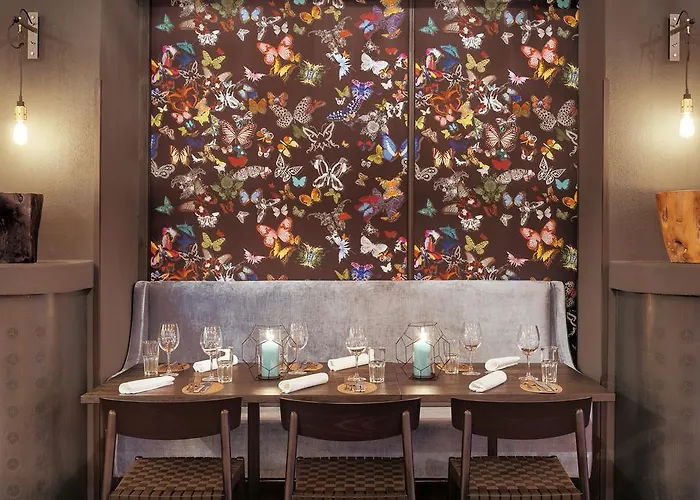 Morosani Posthotel Otel 4*