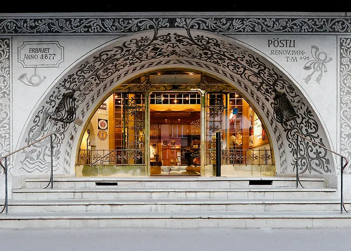 Morosani Posthotel فندق دافوس