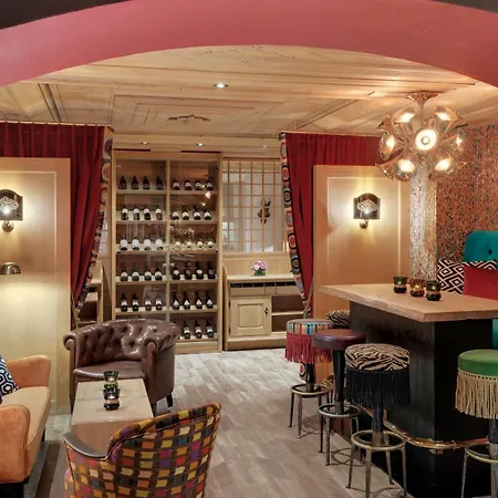 Hotel Morosani Posthotel