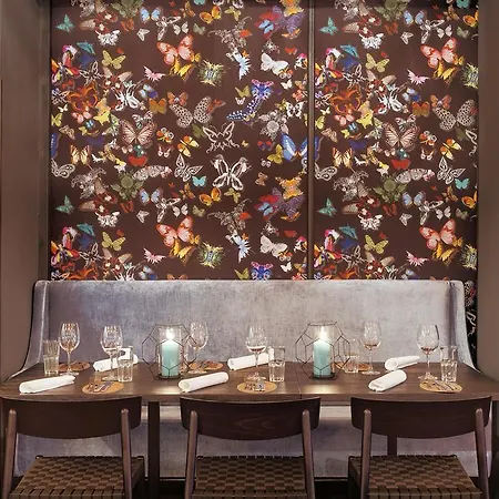 Morosani Posthotel Hotel 4*