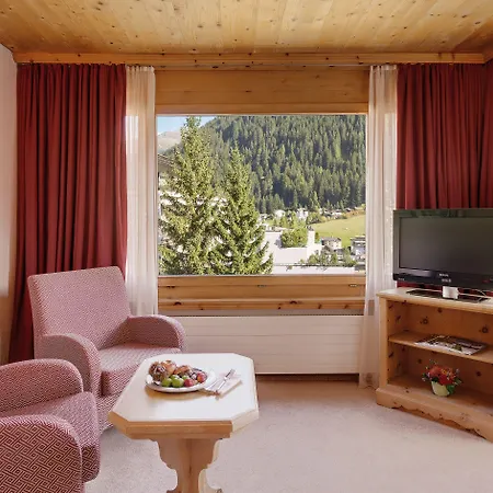 Hotel Morosani Posthotel 4*