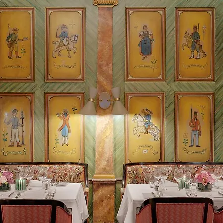 Hotel Morosani Posthotel 4*